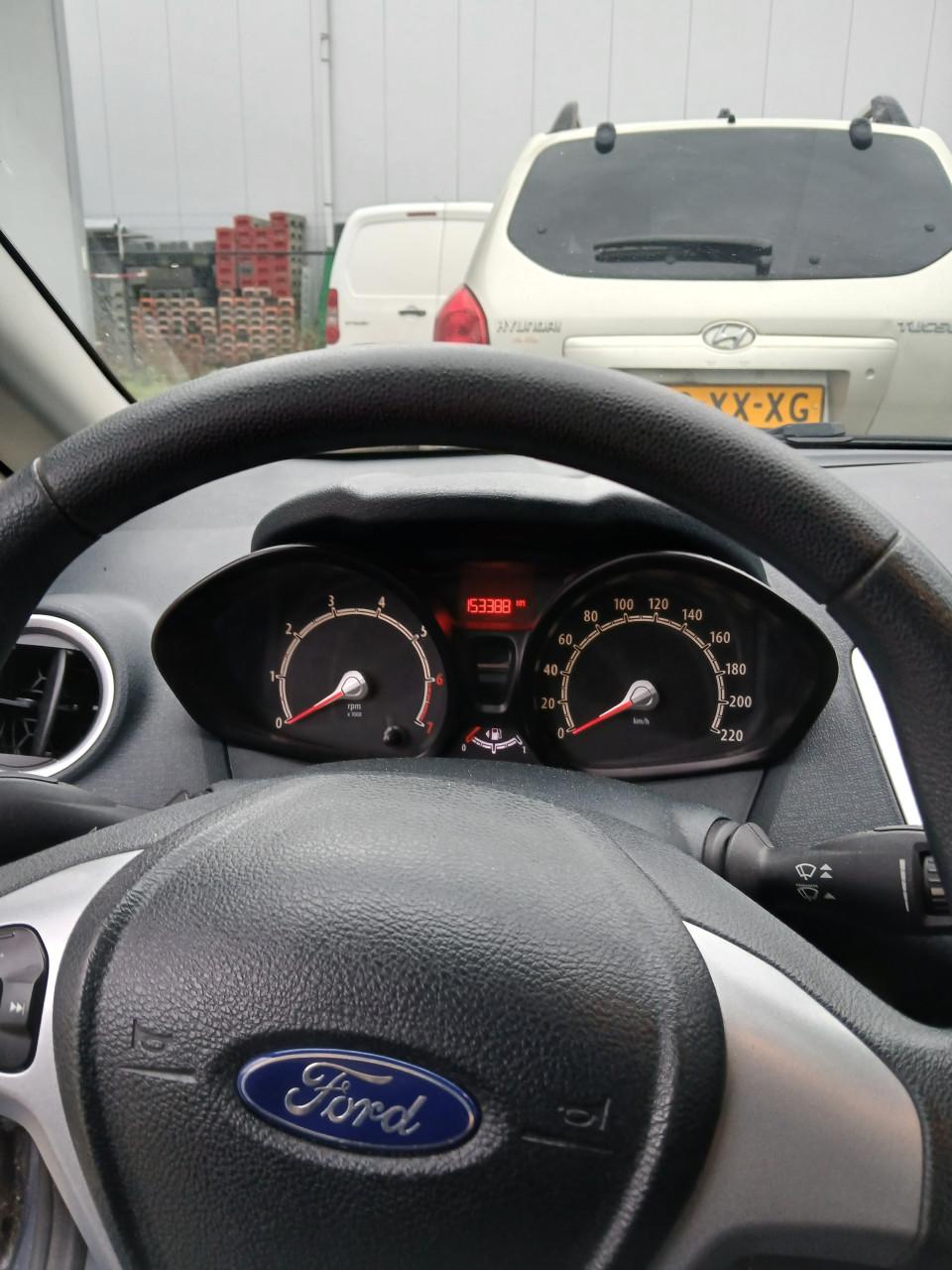 Ford Fiesta 1.3-5 drs-2013-km152000-Airco-stuurbekr-sound systnw.apk-4800,=