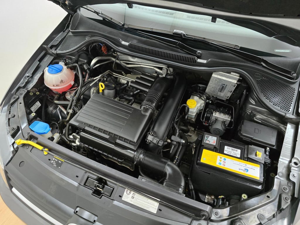 Volkswagen Polo occasion 1.2 tsi automaat met clima airco en 5 deurs uitv |