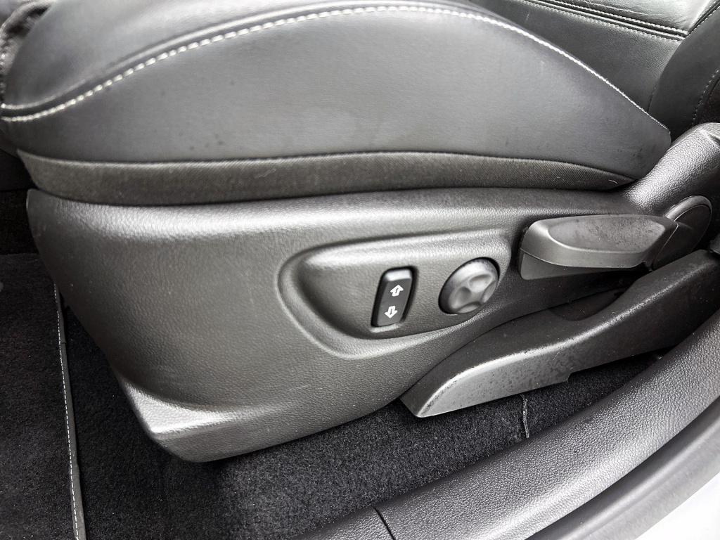 Opel Mokka 1.4 turbo black edition | lederen bekleding | camera | schuif- k