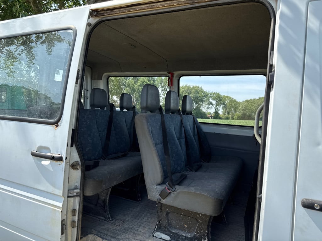 Mercedes-Benz Sprinter 208 cdi 300