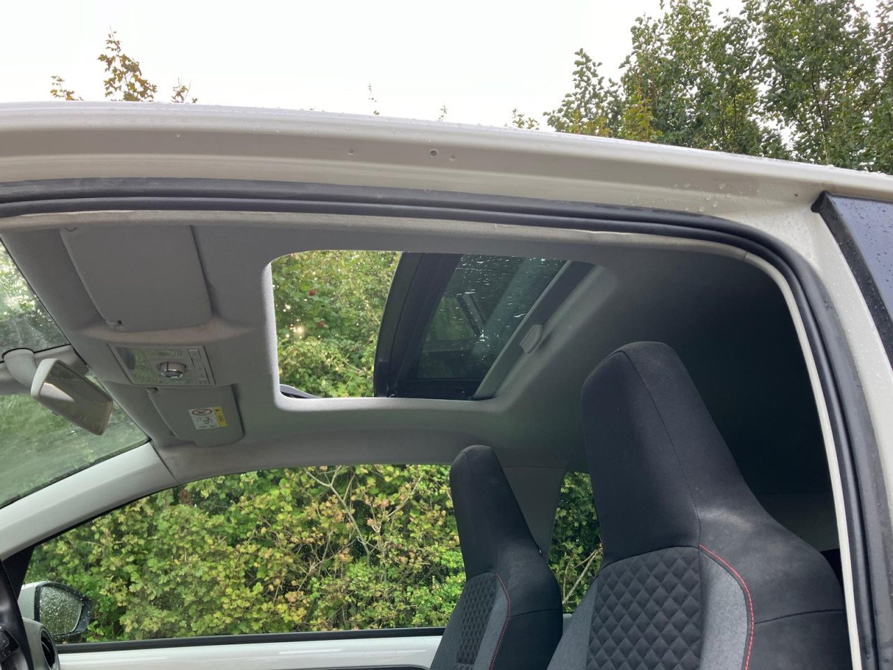 Volkswagen Up! 1.0Tsi
