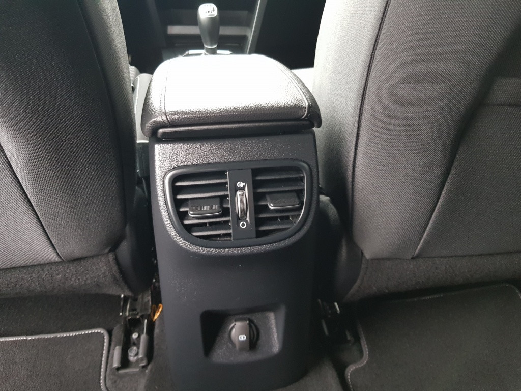Kia Cee'd dynamicline 120pk