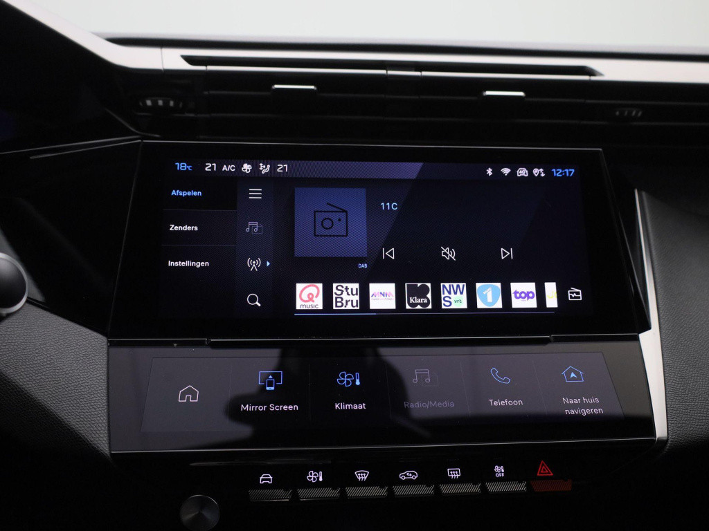 Peugeot 308 1.6 plug-in hybrid 180 allure | navigatie | apple carplay / and