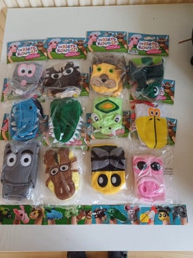 12 sokkenpoppen / handpoppen /kletskousen p.s 1,50 alle 12 samen voor 15,00