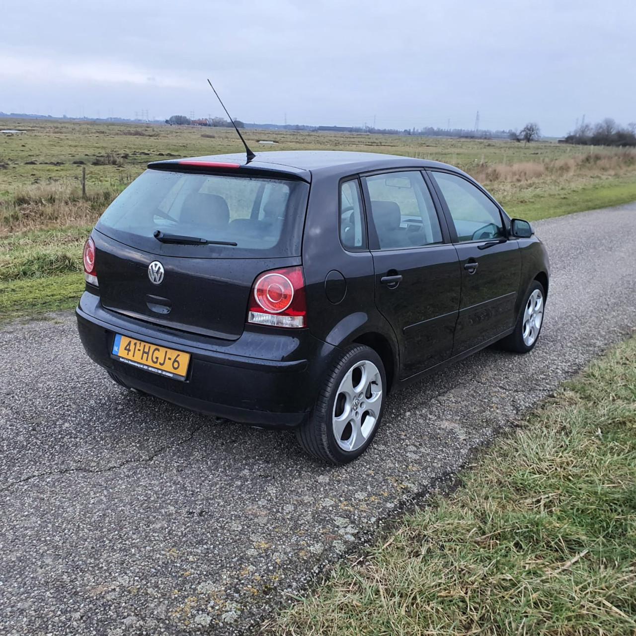 Volkswagen Polo 1.4-16V Comfortline 5 deurs