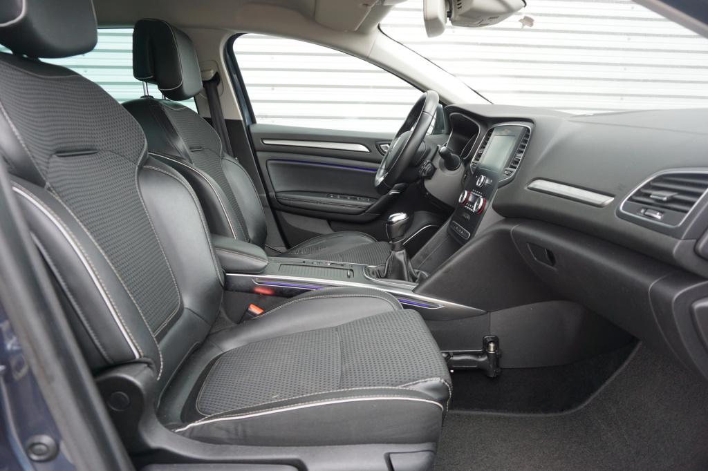 Renault Megane 1.2 tce bose climate / navi / cruise / sfeerverl. / massage 