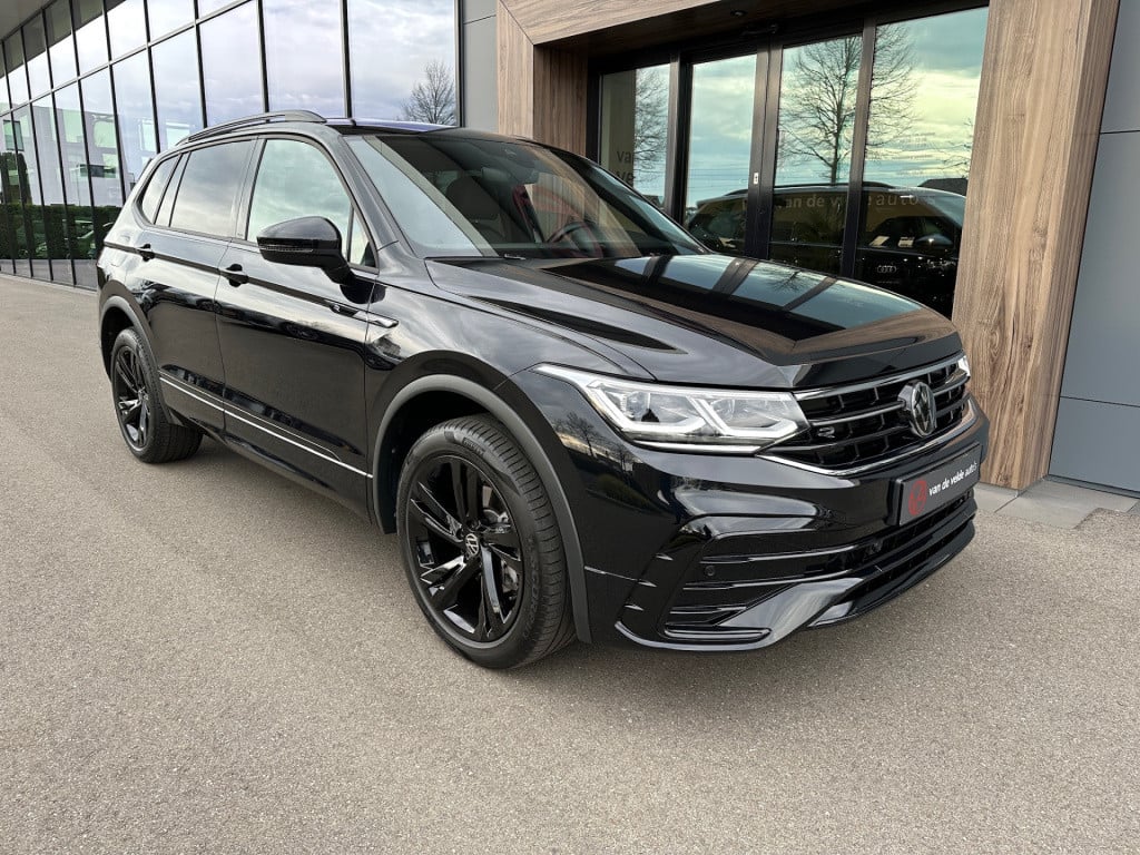 Volkswagen Tiguan Allspace 1.5 tsi 150pk dsg r-line | black line | trekhaak