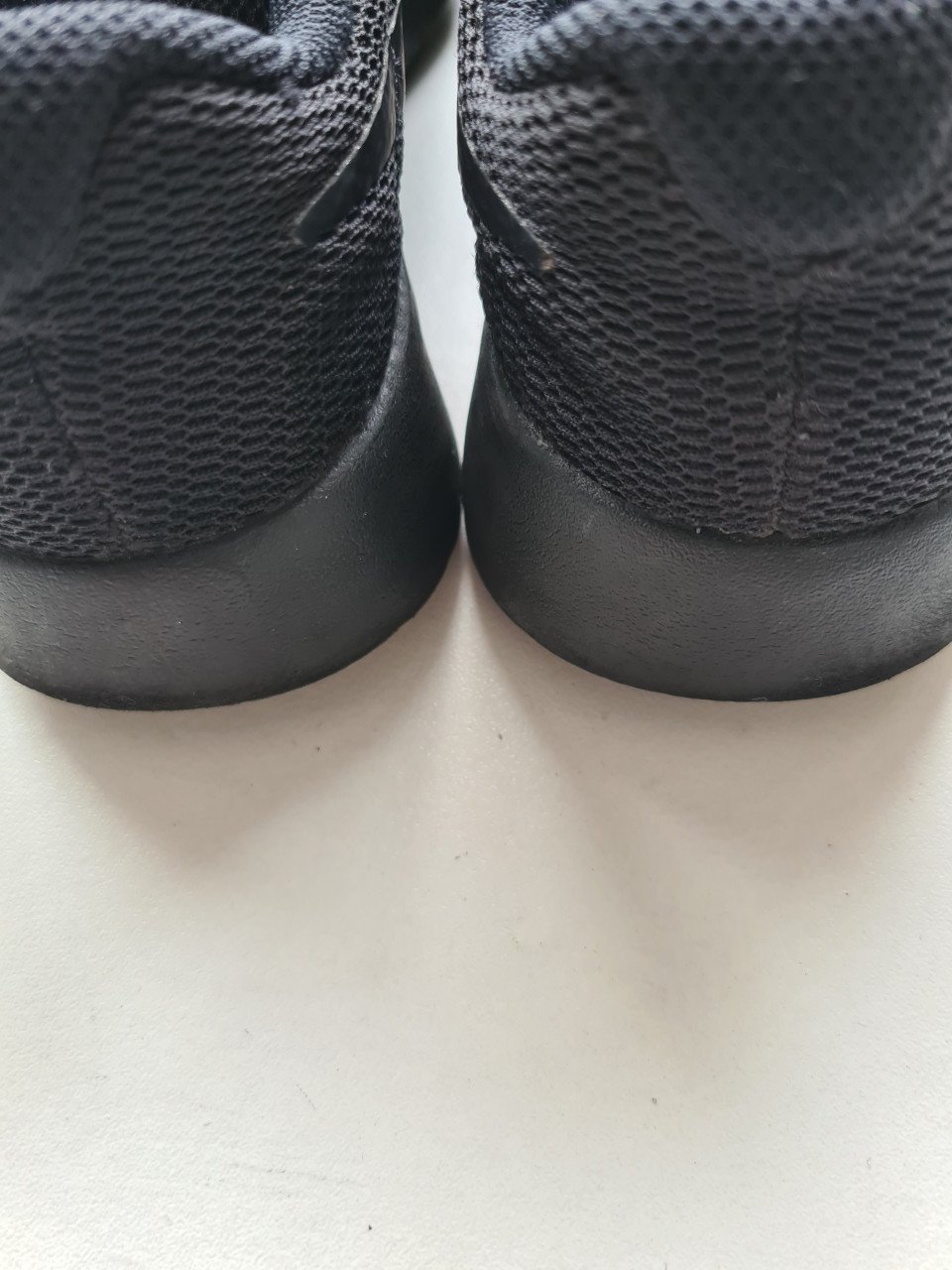 Zwarte sneakers van Nike  Maat 34