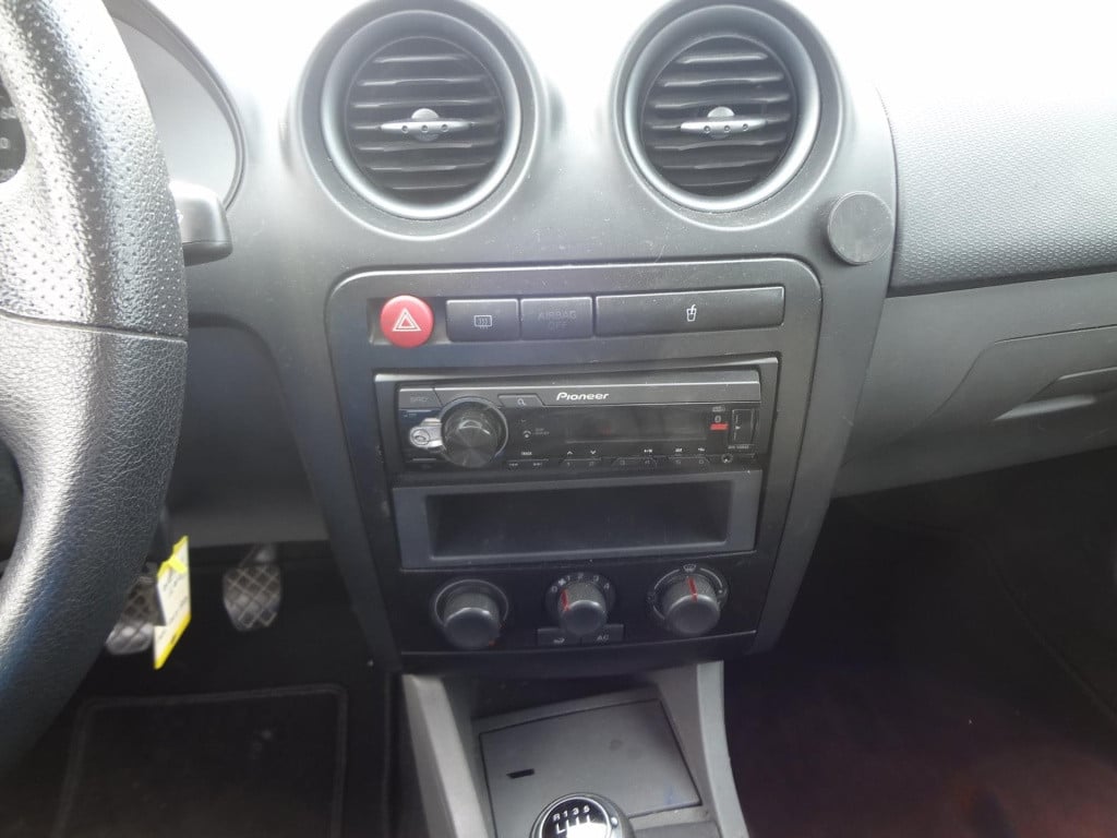 Seat Ibiza 1.2-12v trendstyle