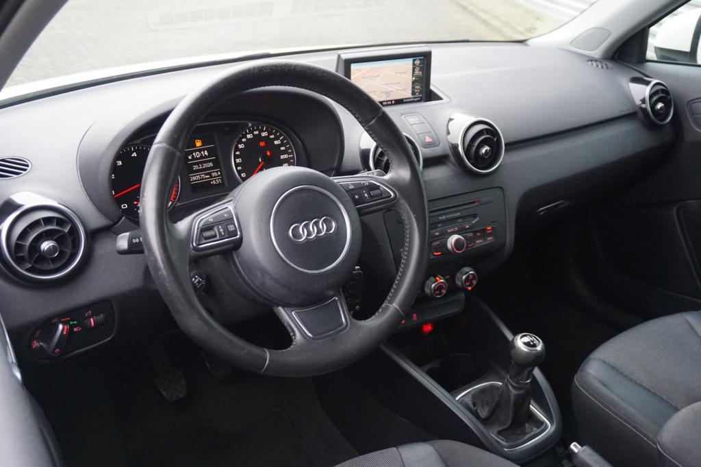 Audi A1 1.4 tfsi ambition pro line business airco / navi / cruise / elektr.