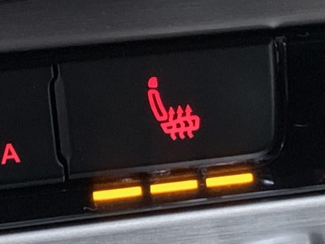 Volkswagen Passat variant 1.6 tdi highline | navi | alcantara | stoelverwar