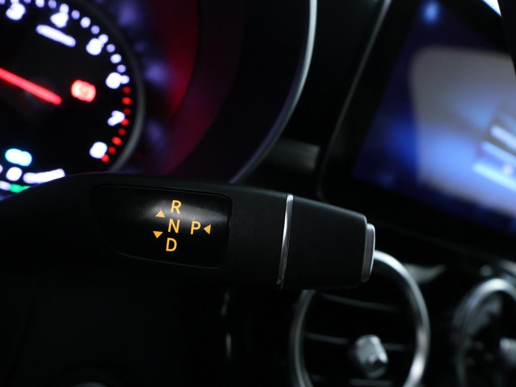 Mercedes-Benz Glc 300e 4matic business solution luxury stoelverwarming | ac