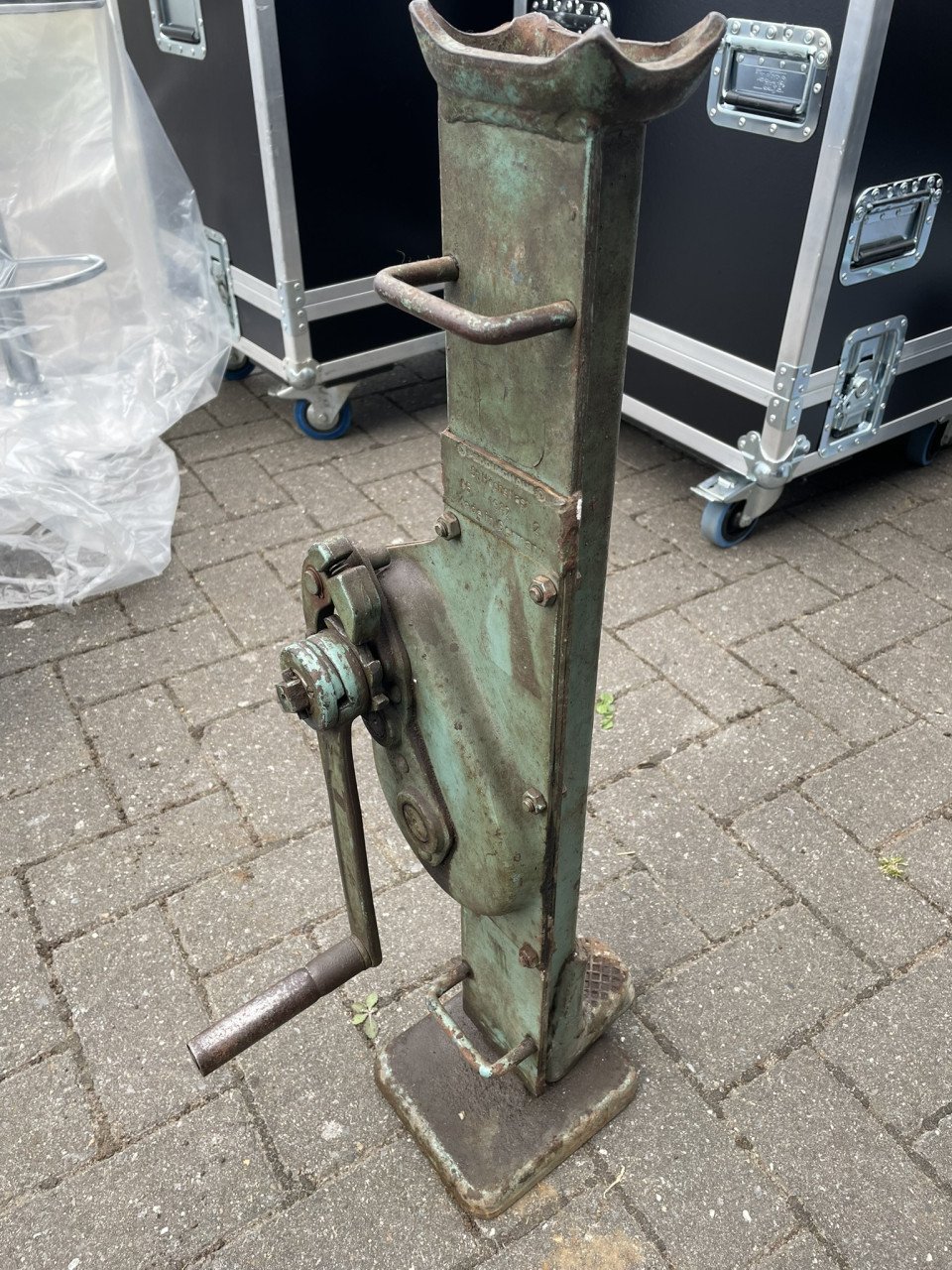 Te koop Dommekracht / Kelderwind 5 ton
