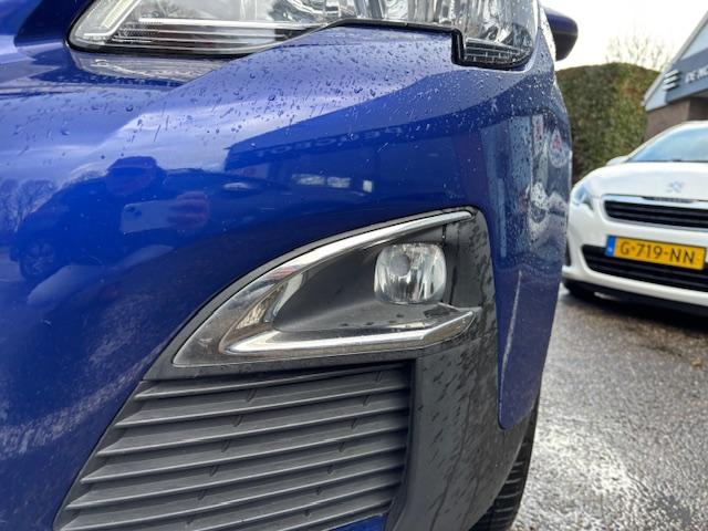 Peugeot 3008 allure 1.6turbo-165pk automaat(eat6) navi/camera/lmv18/keyless