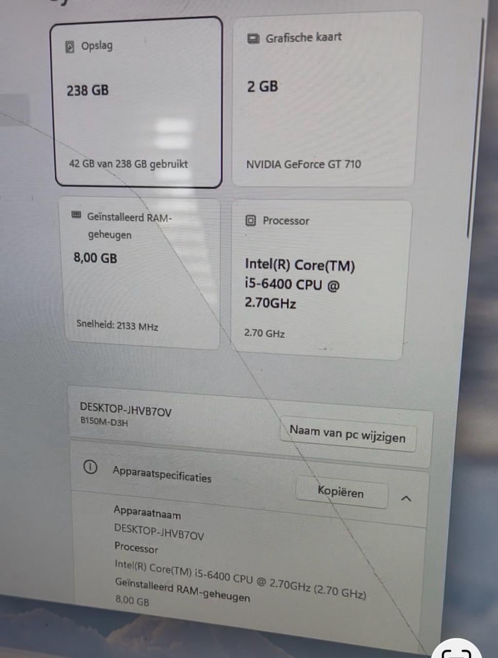 PC. Geen koeriersdiensten.