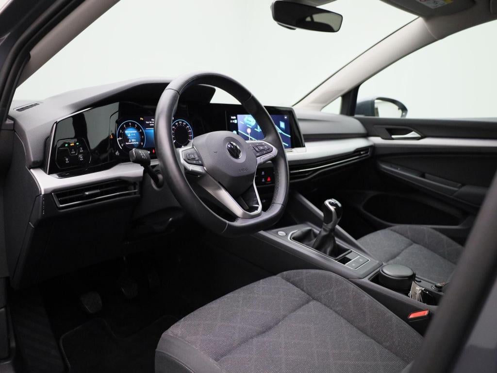 Volkswagen Golf 1.5 tsi life | navigatie | apple carplay / android auto | c