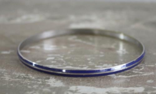 Zilverkleurige armband met blauw