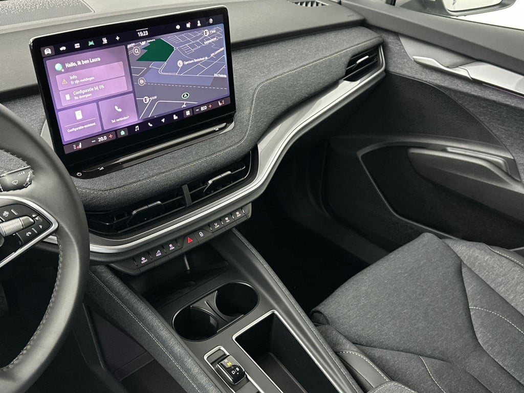 Skoda Elroq business edition tour elektromotor 210 kw / 286 pk