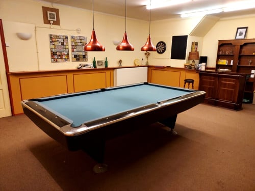 Poolbijart
