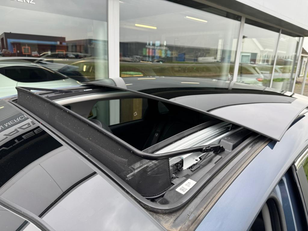 Kia Cee'd 1.4 t-gdi executiveline , apple-carplay, achteruit rijcamera, lee