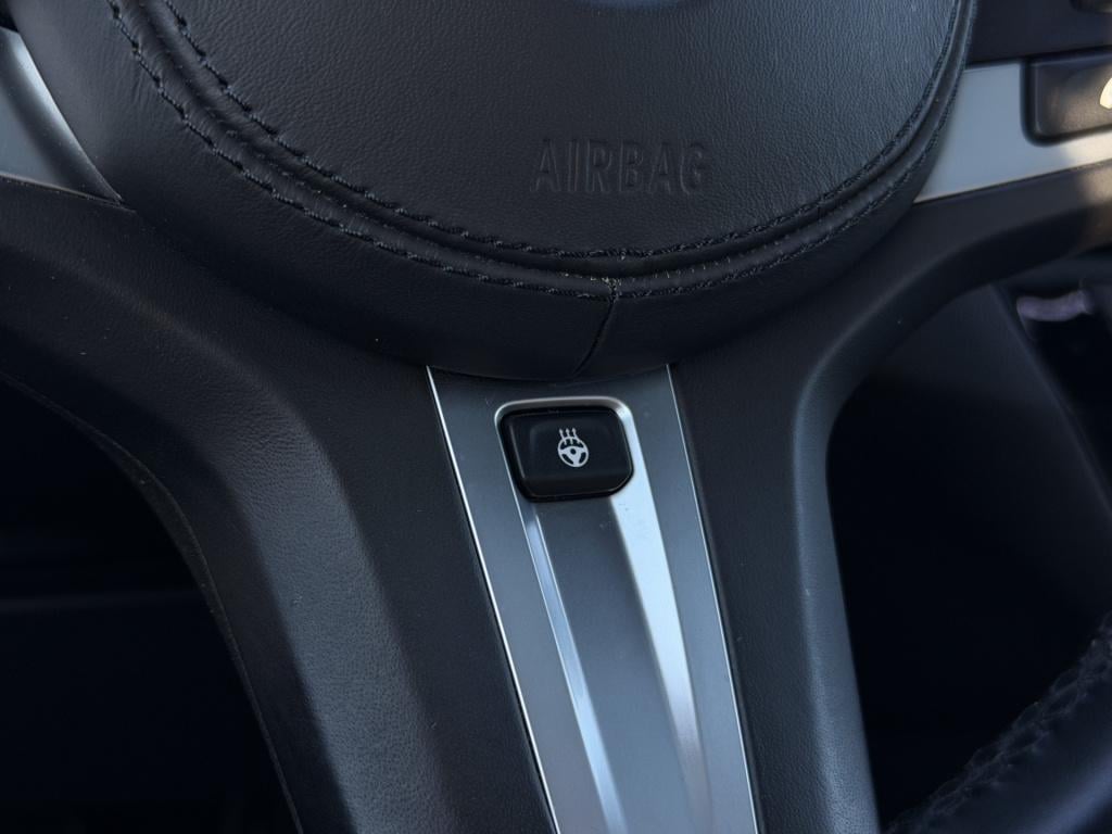 BMW 5 Serie 540i xdrive m-sport | harman kardon | acc |schuif/kanteldak | m
