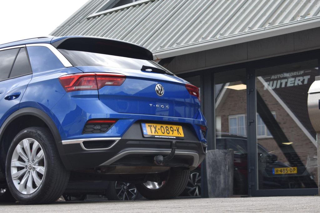 Volkswagen T-roc 1.0 tsi sport | virtual cockpit | trekhaak | camera | nap 