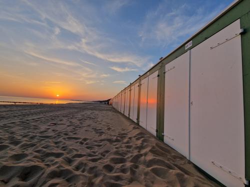 Strandhuisje te huur Dishoek, weekverhuur mogelijk!