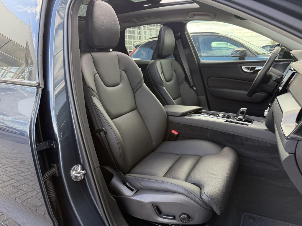 Volvo XC60 t6 398pk recharge ultra dark| panodak| adap.cruise| head-up| 360