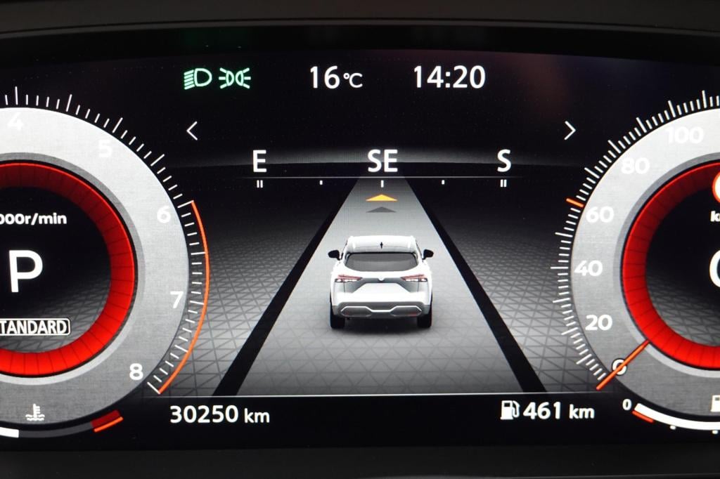 Nissan Qashqai 1.3 mhev xtronic n-connecta