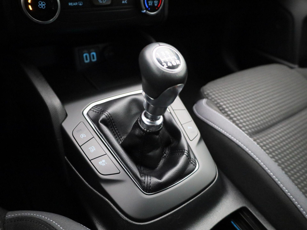 Ford Focus wagon 1.0 ecoboost hybrid trend edition business | cruise contro