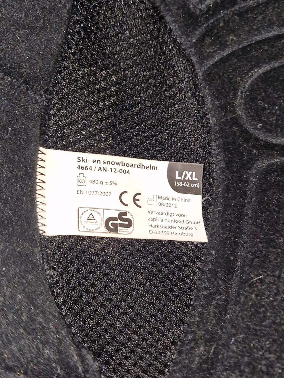 Skihelm maat L/XL