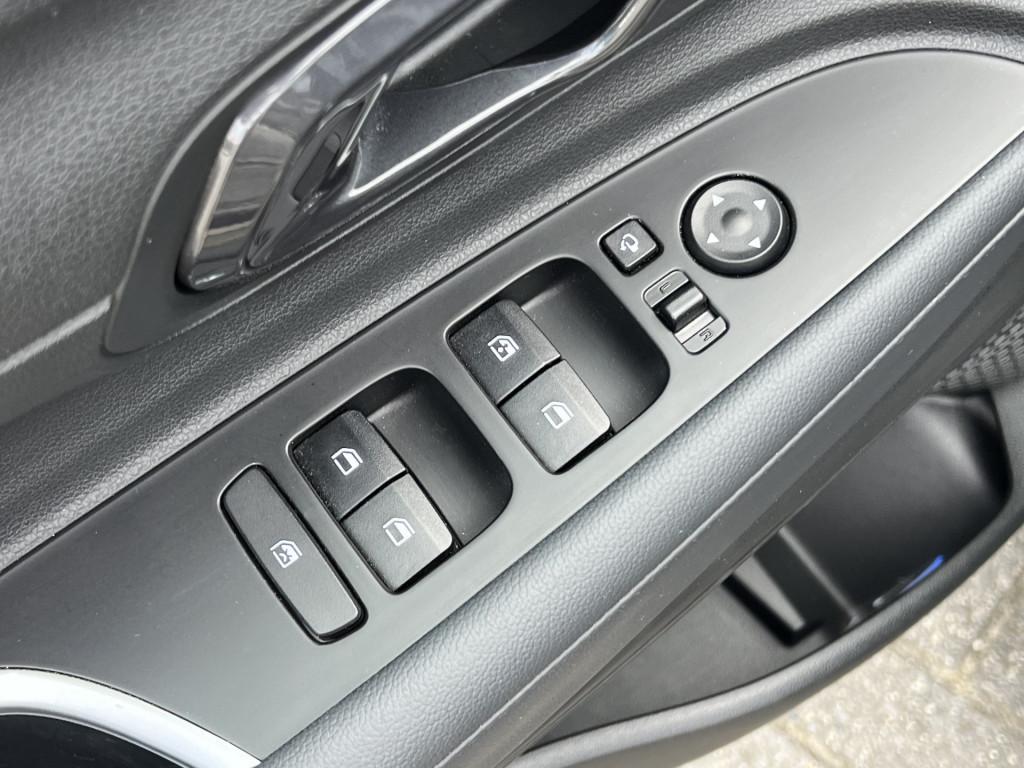 Hyundai Bayon 1.0 t-gdi premium | apple/ android carplay | cruisecontrol