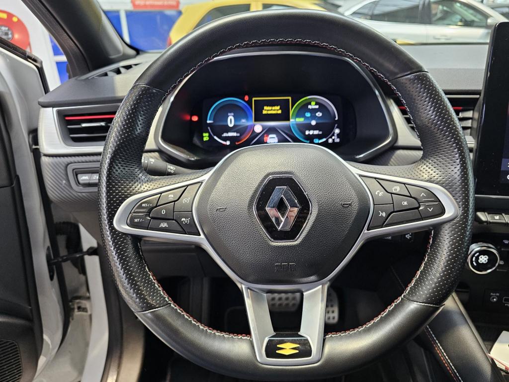 Renault Captur rs-line 1.6 e-tech plug-in hybrid 160 serie limitée e-tech