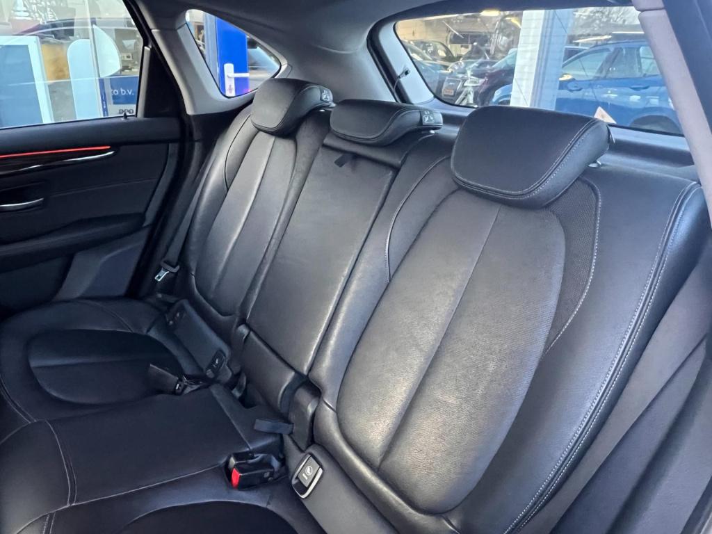 BMW 2-serie active tourer 225xe iperformance centennial high executive, cam