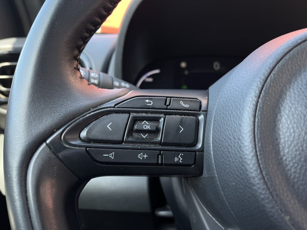Toyota Yaris Cross 1.5 hybrid dynamic | camera | acc | carplay | keyless