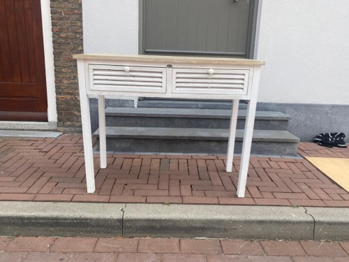 Sidetable