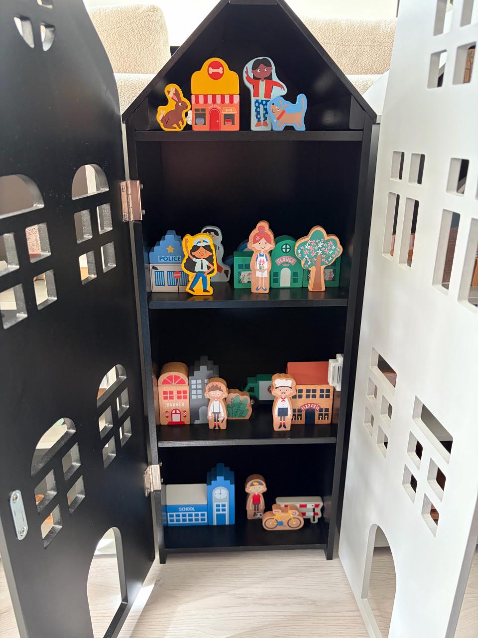 Grachtenpanden HEMA met Little Dutch en HEMA inrichting
