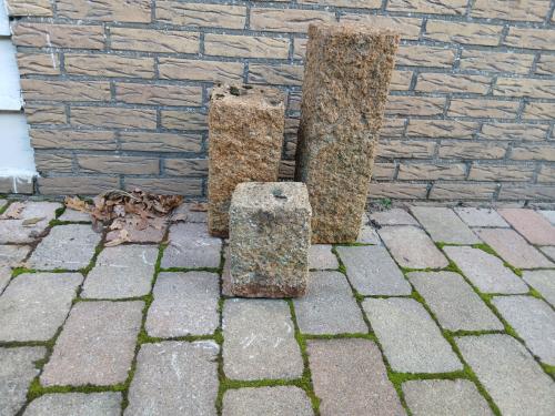 Betonnen waterornamenten