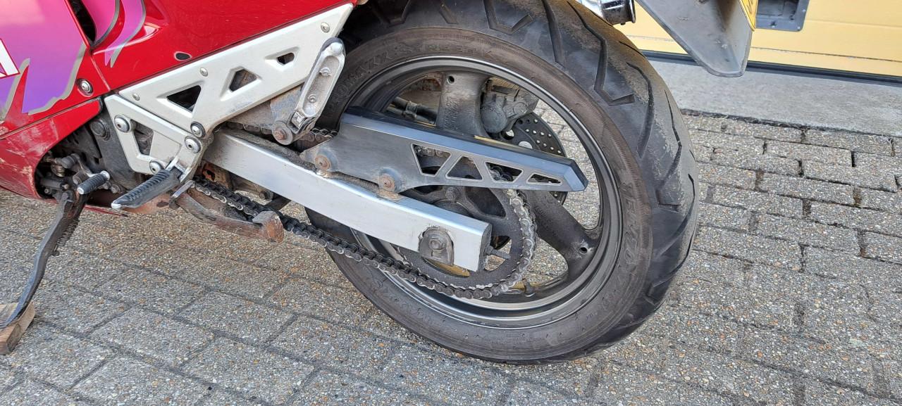 Suzuki GSX 750 F Verkocht
