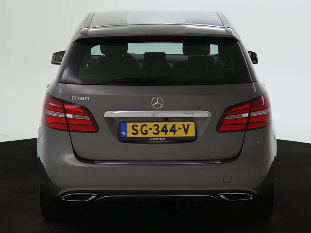 Mercedes-Benz B-Klasse 180 ambition | trekhaak | parkeersensoren | inclusie