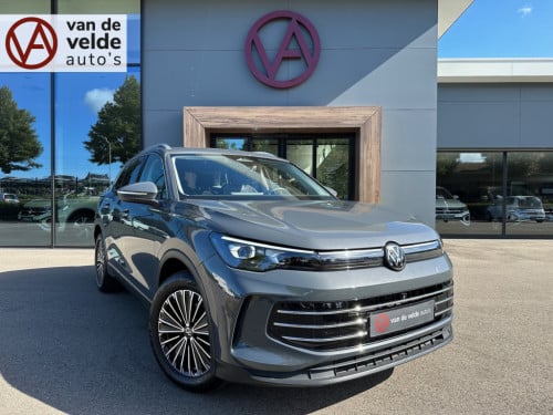 Volkswagen Tiguan 1.5 etsi 150pk elegance | 360 camera | trekhaak | elek. a