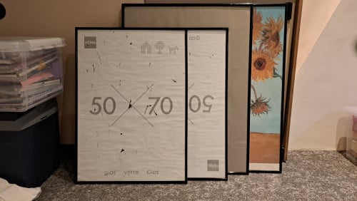 4 grote fotolijsten met glas zwarte rand