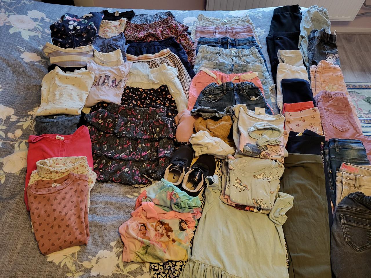 Kleding pakket Meisje 122/128