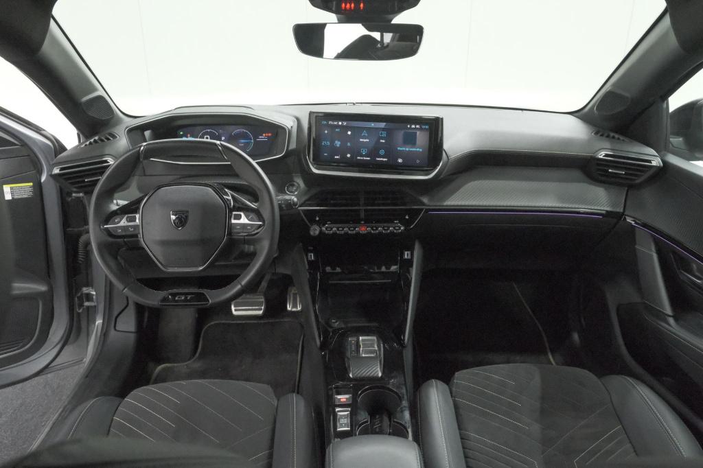 Peugeot 208 ev gt 54 kwh | 95,7% soh | 11 kw lader | 360 camera | alcantara