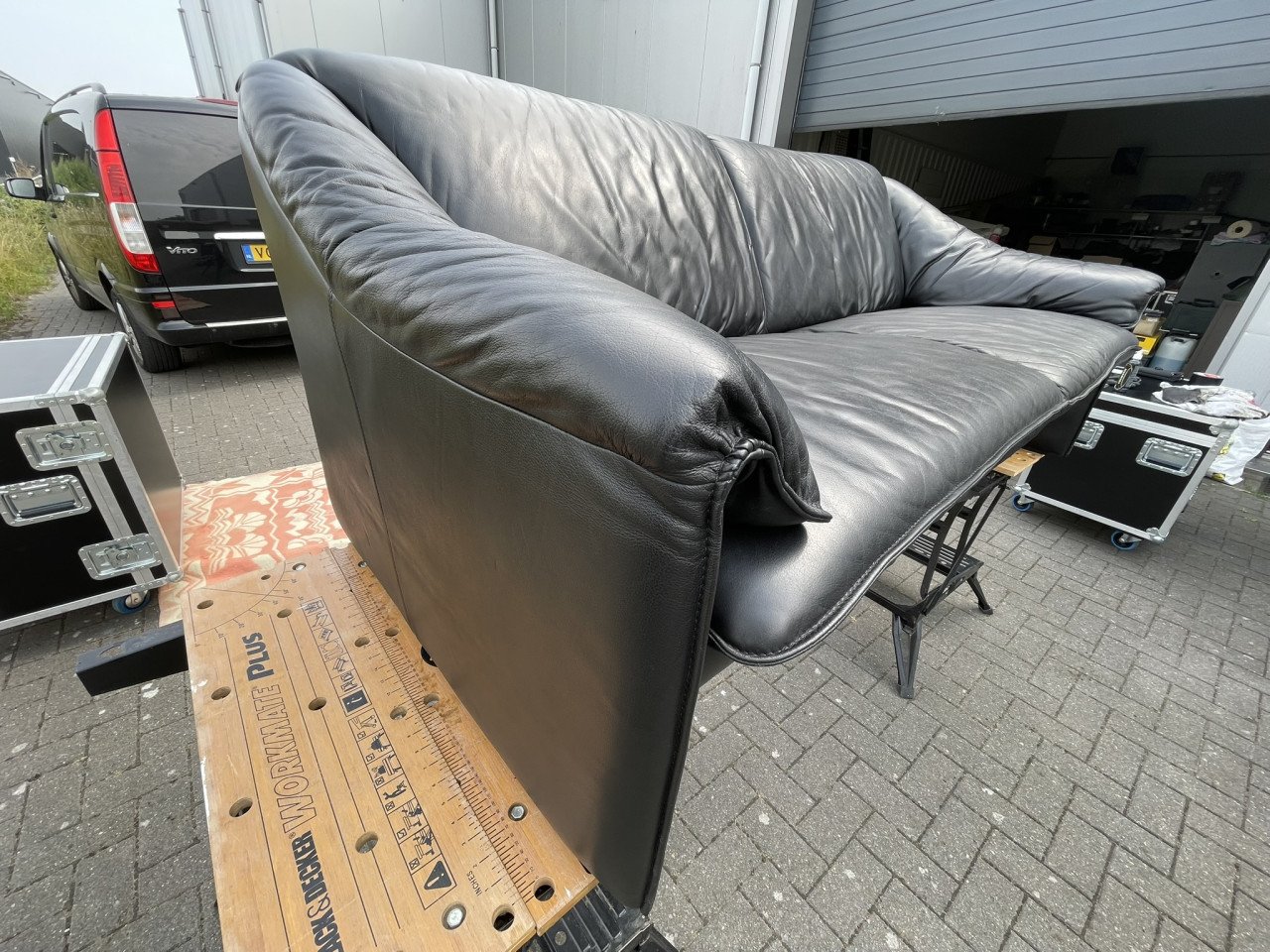Te koop LEOLUX banken