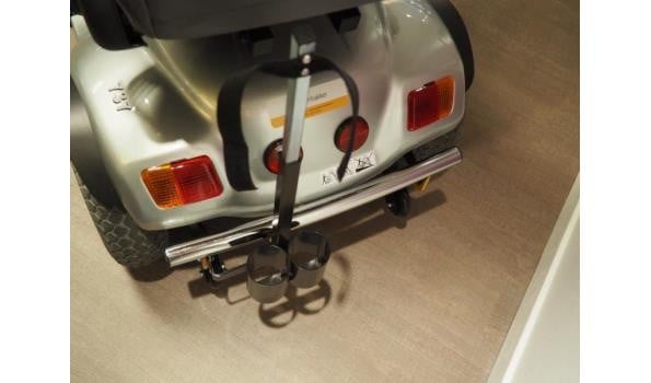 Scootmobiel merk: CTM 737 incl. oplader, 3 wielen, mandje, stokhouder