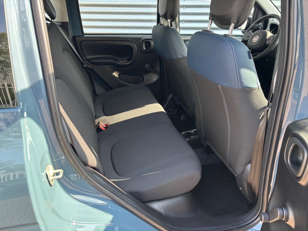 Fiat Panda 1.0 hybrid cross
