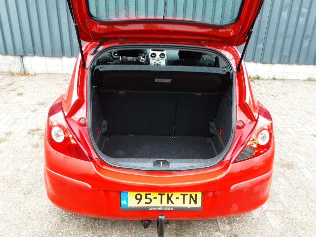 Opel Corsa 1.4-16v enjoy