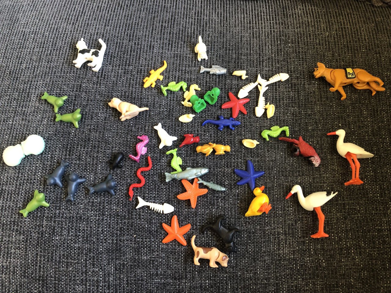 Verschillende playmobil dieren
