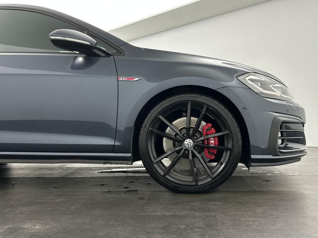 Volkswagen Golf 2.0 tsi gti performance